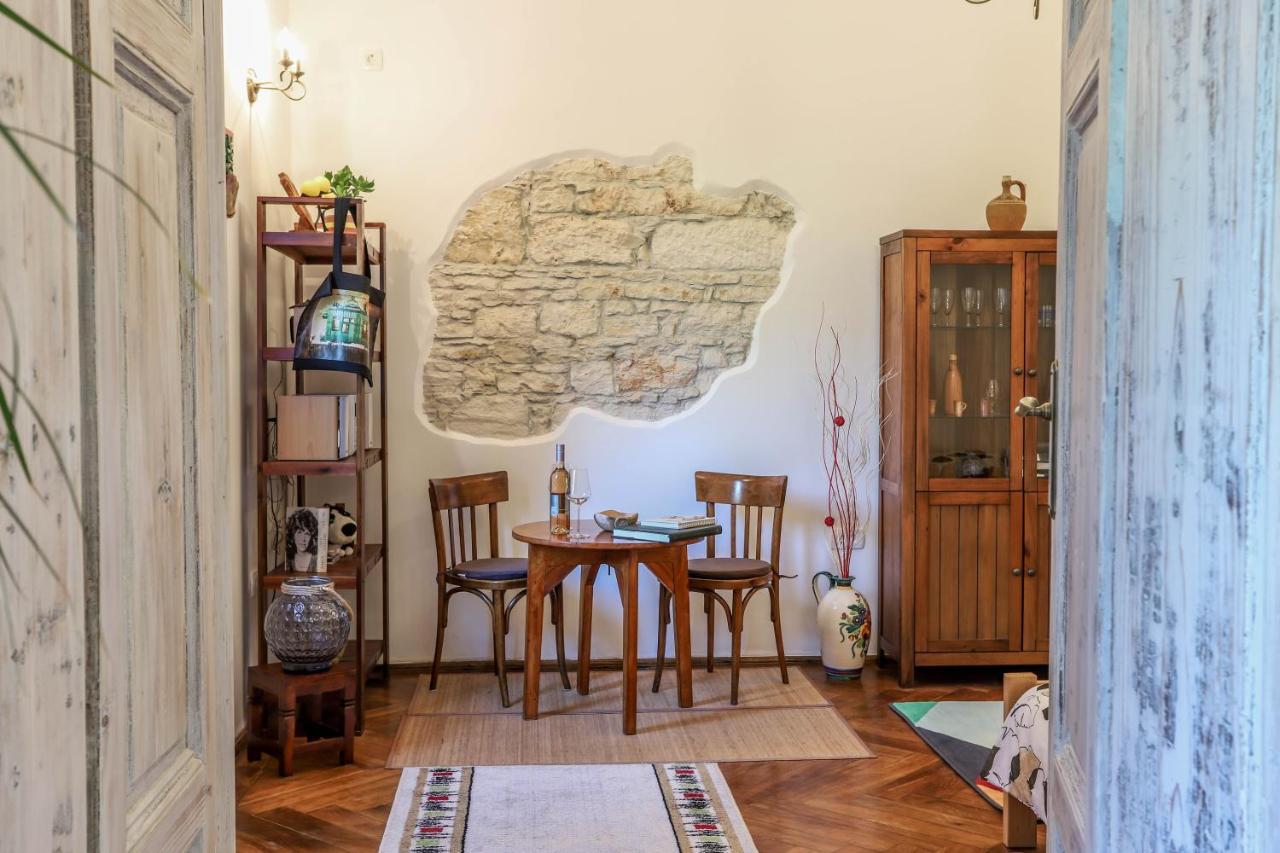 Cote Ensoleille Appartement Pula Buitenkant foto